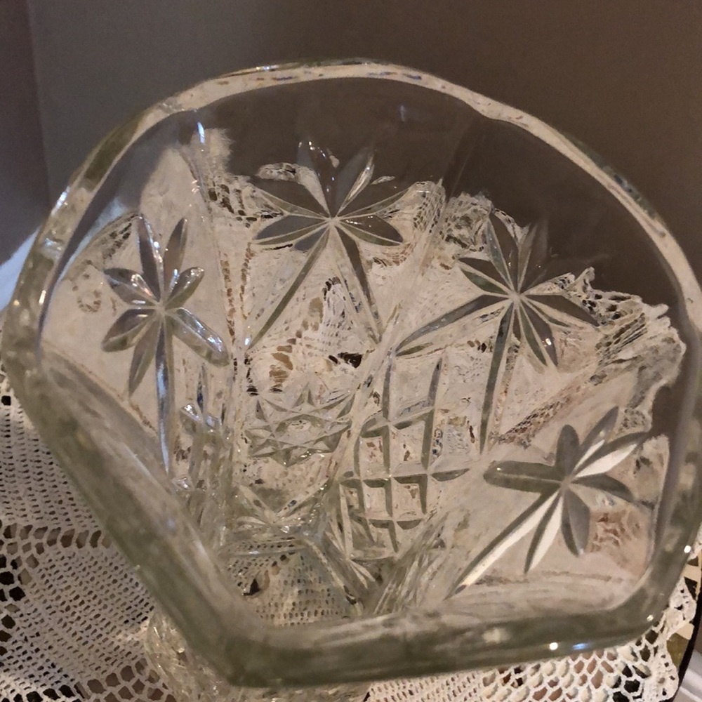Anchor Hocking EAPG Star Of David Vintage Hexagonal Prescut Glass Vase - Picture 5 of 8